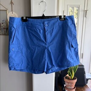 London Jean Women’s cargo shorts